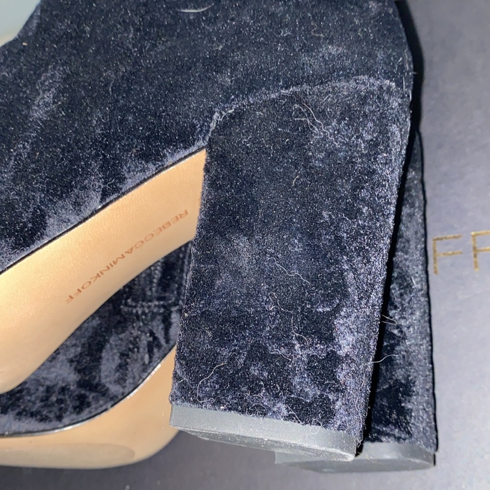 Rebecca Minkoff Bryce Black Floral Block Heel Ankle Bootie Boots New - Picture 11 of 13